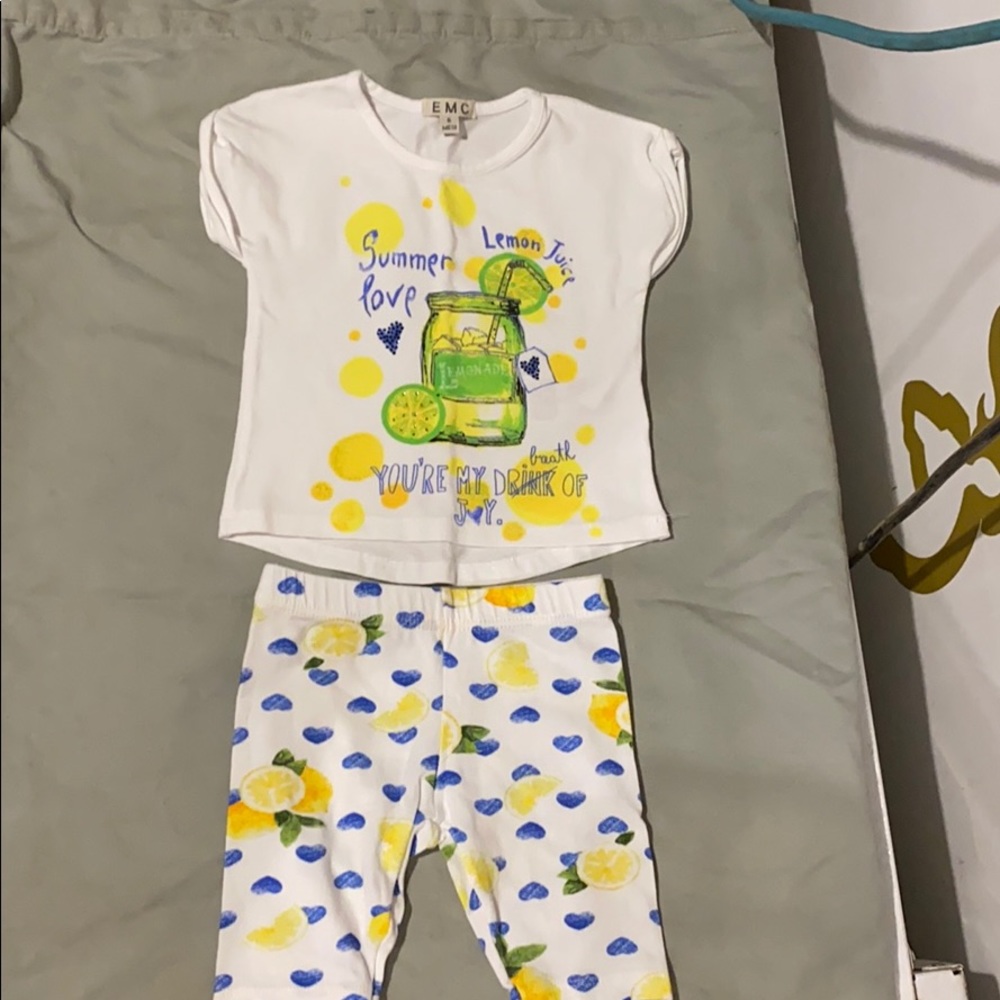 Brand new 2 piece short set